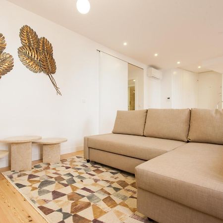 Mouraria Blue Three-Bedroom Apartment W/ Parking - By Lu Holidays Lisboa Eksteriør bilde